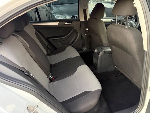Used 2018 Volkswagen Jetta S FWD image 18