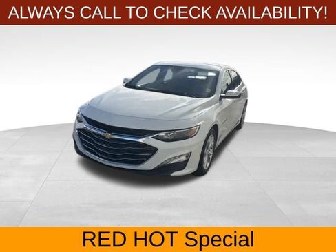 Used 2024 Chevrolet Malibu LT FWD image 3