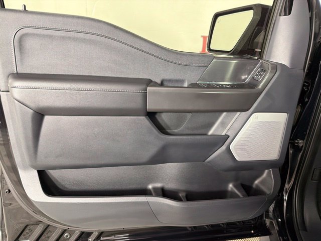Used 2025 Ford F150 Lariat w/ Equipment Group 502A High AWD/4WD image 25