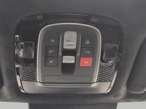 Used 2024 Hyundai Palisade Calligraphy AWD/4WD image 18