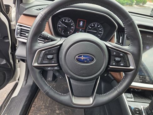 Used 2020 Subaru Outback Touring XT AWD/4WD image 18