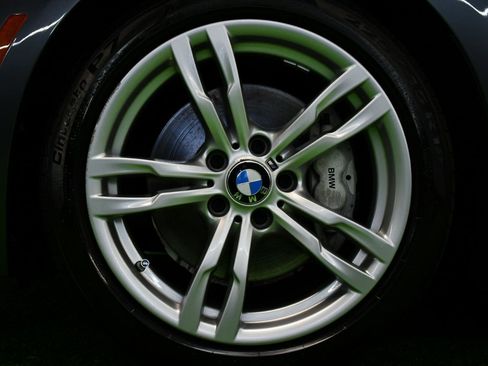 Used 2014 BMW 435i Convertible image 2