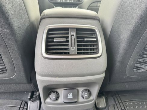 Used 2016 Kia Sorento EX w/ EX Premium Package image 16