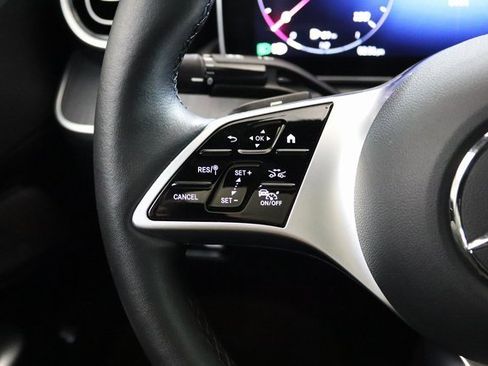 Certified 2025 Mercedes-Benz C 300 4MATIC Sedan image 4