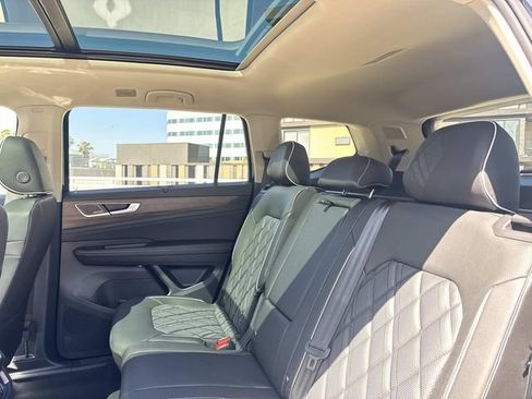New 2026 Volkswagen Atlas SEL Premium R-Line AWD/4WD image 12
