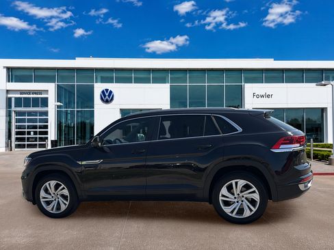 Used 2021 Volkswagen Atlas Cross Sport SEL w/ Cross Sport MDO Package AWD/4WD image 8