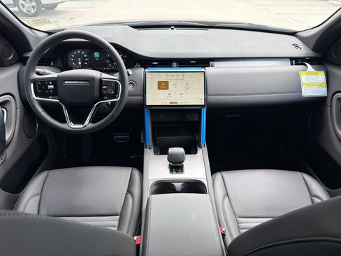 New 2026 Land Rover Discovery Sport Landmark AWD/4WD image 16