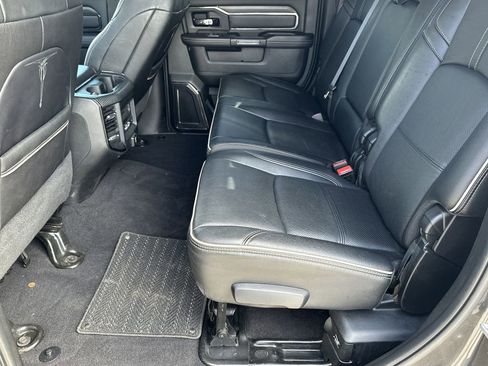 Certified 2022 RAM 2500 Limited image 15