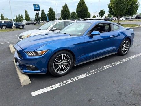 Used 2017 Ford Mustang Premium RWD image 16