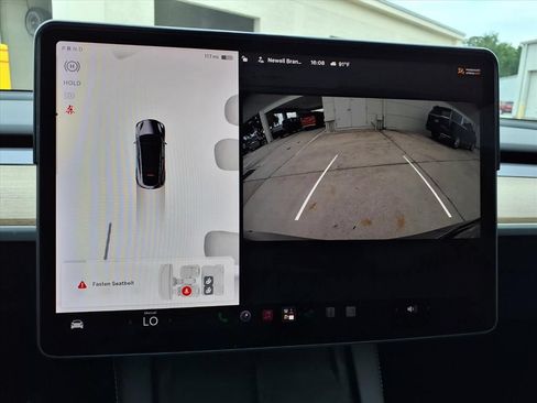 Used 2023 Tesla Model Y Long Range AWD/4WD image 24
