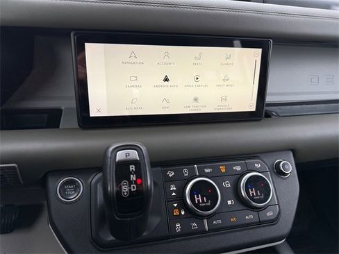 Used 2020 Land Rover Defender 110 HSE image 33