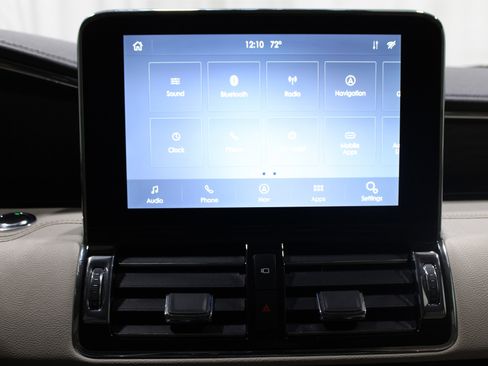 Used 2021 Lincoln Navigator Reserve w/ Luxury Package image 17