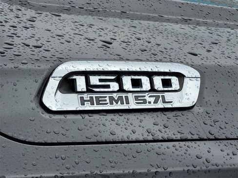 Used 2022 RAM 1500 Lone Star image 9