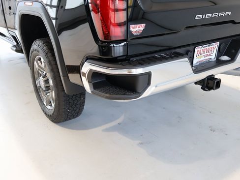 New 2025 GMC Sierra 2500 SLT w/ SLT Convenience Package image 33