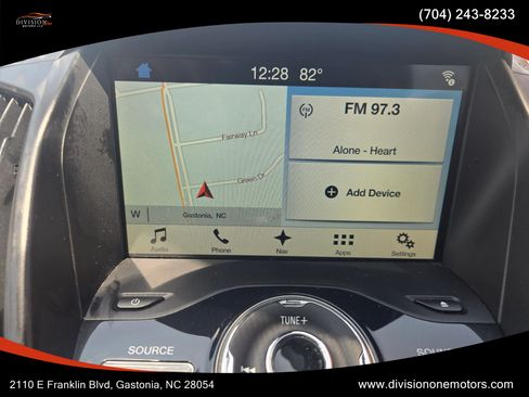 Used 2017 Ford Escape Titanium FWD image 19