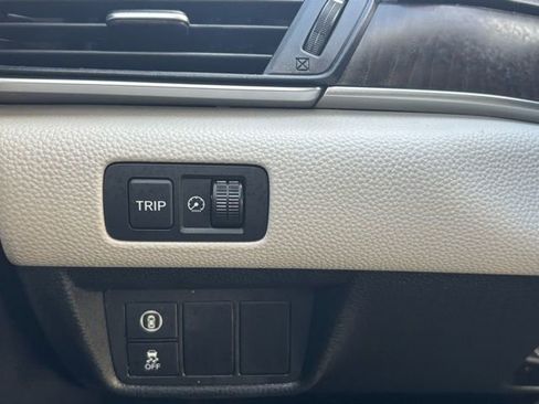 Used 2019 Honda Accord EX-L image 39