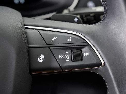 Certified 2025 Audi Q5 2.0T Premium Plus w/ Premium Plus Package image 13