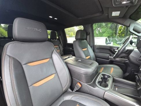 Used 2020 GMC Sierra 3500 AT4 w/ AT4 Premium Package AWD/4WD image 21