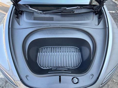 Used 2026 Tesla Model 3 Performance AWD/4WD image 9