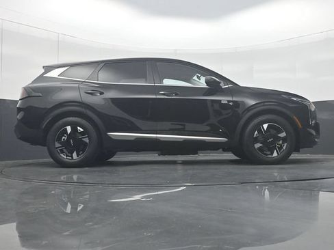 Used 2026 Kia Sportage LX FWD image 33