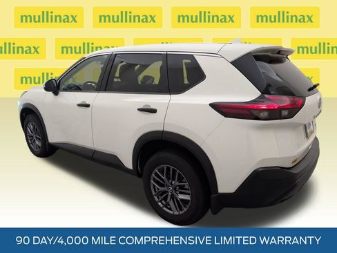 Used 2021 Nissan Rogue S AWD/4WD image 8