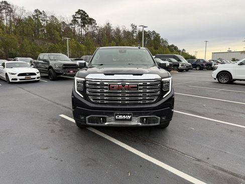 Used 2023 GMC Sierra 1500 Denali image 2