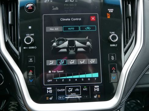 Certified 2022 Subaru Outback Premium image 23