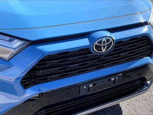 Certified 2025 Toyota RAV4 XSE image 32