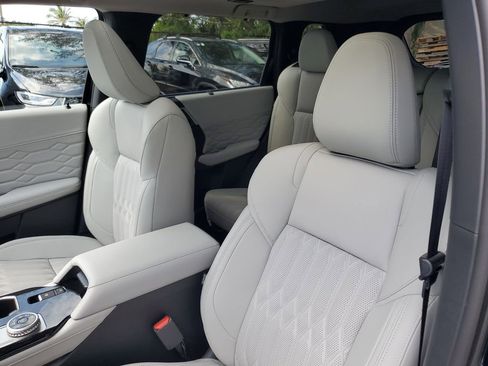 New 2026 Mitsubishi Outlander SEL AWD/4WD image 22