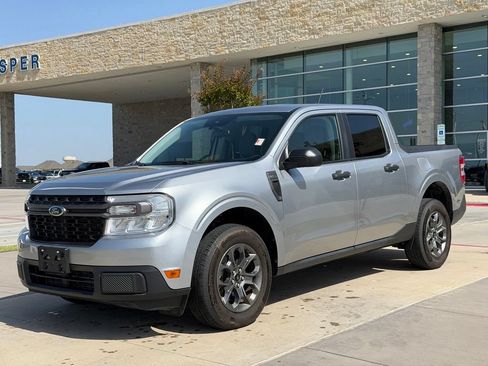 Used 2024 Ford Maverick XLT FWD image 8