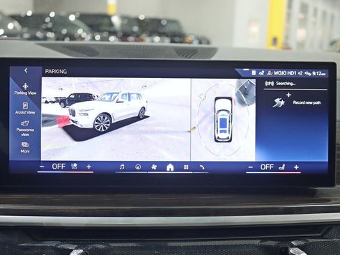 Used 2024 BMW X7 xDrive40i AWD/4WD image 21