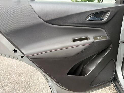 Used 2023 Chevrolet Equinox RS w/ RS Leather Package FWD image 28