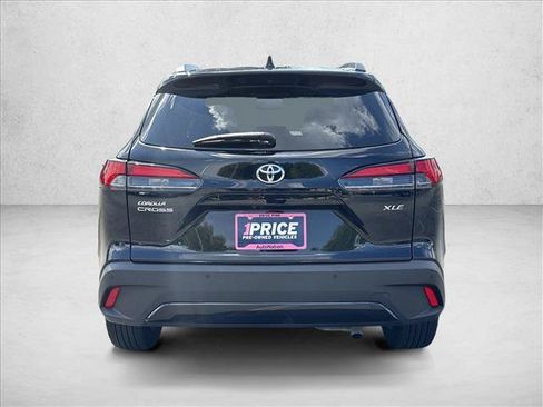 Certified 2026 Toyota Corolla Cross XLE FWD image 6