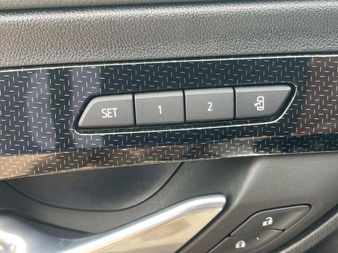 Used 2023 GMC Terrain AT4 AWD/4WD image 28