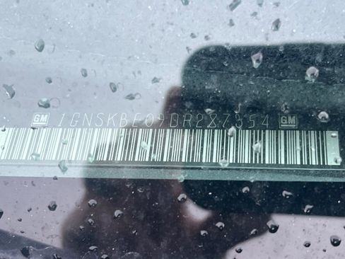 Used 2013 Chevrolet Tahoe LT image 3