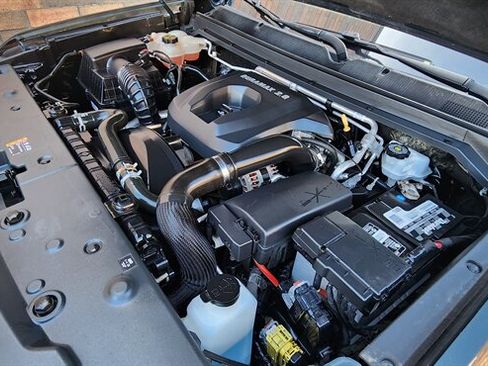 Used 2018 GMC Canyon Denali image 30