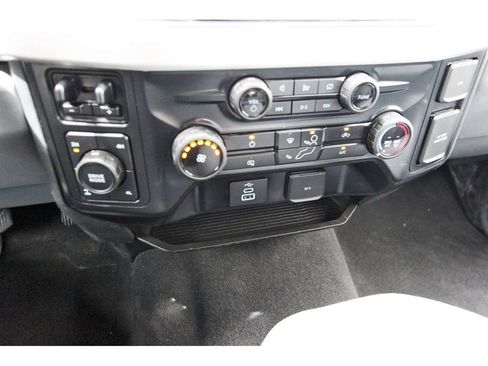 Used 2024 Ford F250 XLT w/ FX4 Off-Road Package AWD/4WD image 26