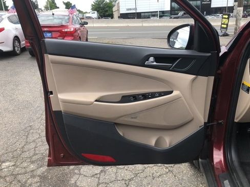 Used 2017 Hyundai Tucson Limited w/ Cargo Package image 22