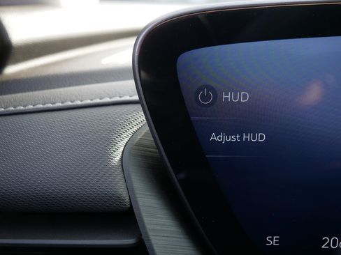 Used 2025 Buick Envision Preferred image 33