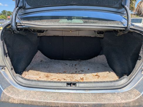 Used 2017 Toyota Corolla SE image 10