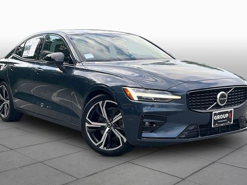 Used 2024 Volvo S60 B5 Core AWD/4WD image 2