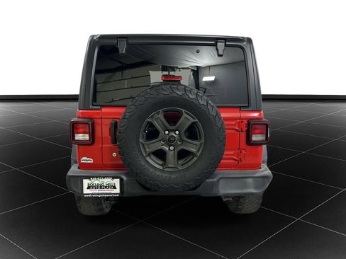 Used 2018 Jeep Wrangler Unlimited Sport S image 4