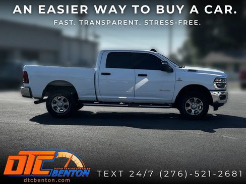 Used 2025 RAM 2500 Big Horn AWD/4WD image 4