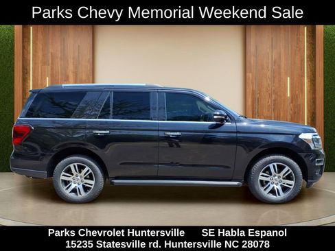 Used 2024 Ford Expedition Limited AWD/4WD image 36