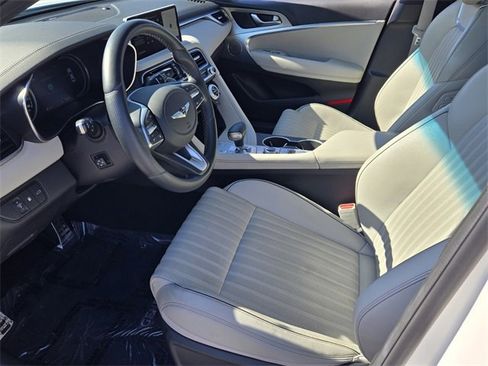 Used 2023 Genesis G70 2.0T w/ Sport Prestige Package image 10