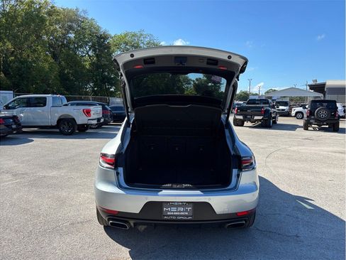 Used 2020 Porsche Macan AWD/4WD image 46