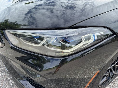 Used 2024 BMW M8 Competition w/ M Carbon Exterior Package AWD/4WD image 9