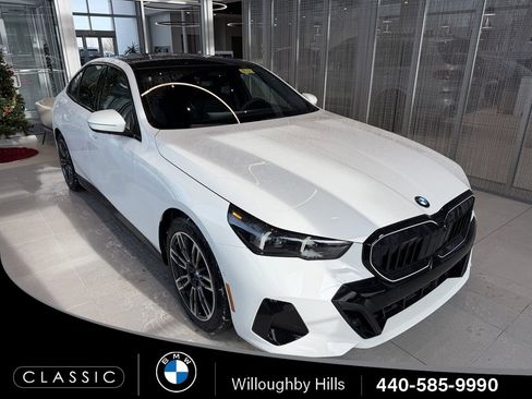 New 2026 BMW 530i xDrive w/ M Sport Package image 1
