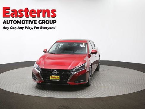 Used 2023 Nissan Altima 2.5 SV w/ SV Premium Package image 54