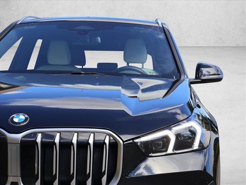 Used 2026 BMW X1 xDrive28i AWD/4WD image 2